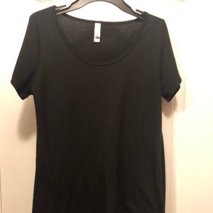LuLaRoe black shirt‎